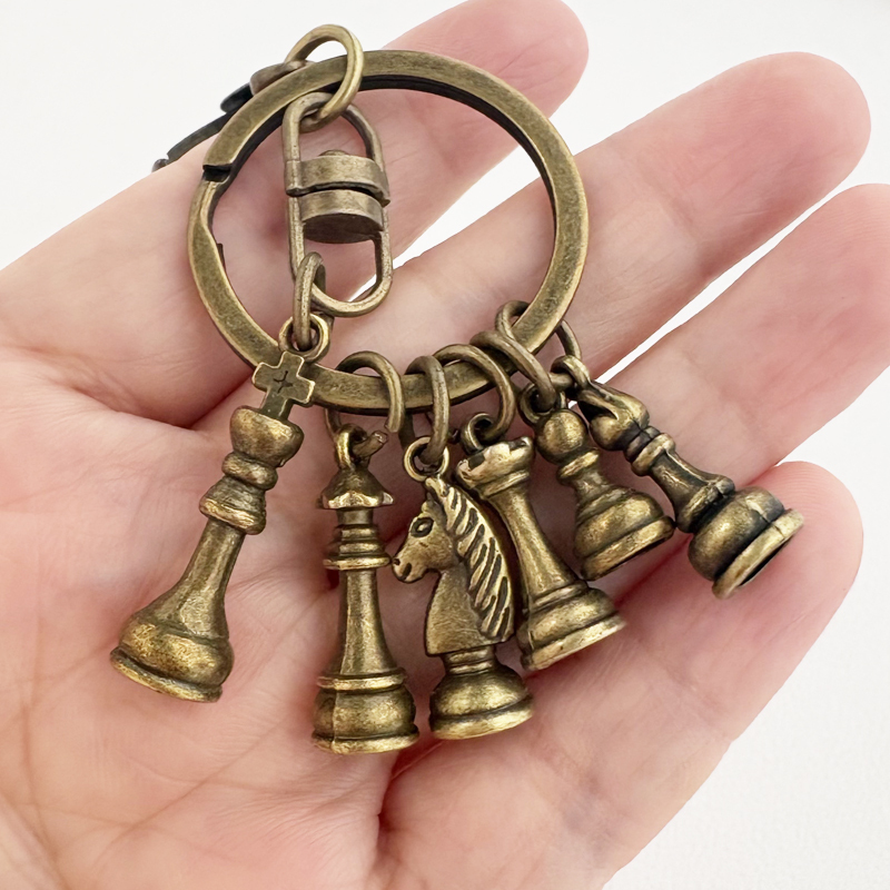 Retro Creative Chess Piece Keychain Bag Pendant Student Reward Gift Pendant Chess Keychain