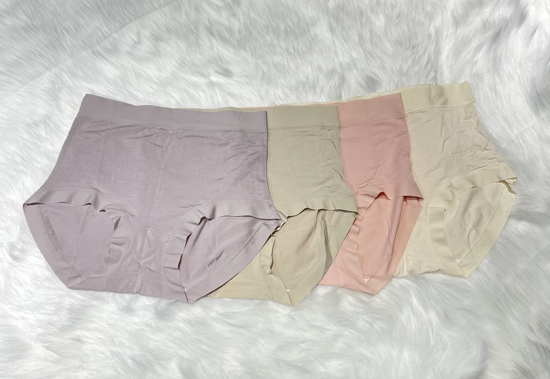 High-Waisted Silk Modal Panties from a Top Brand, 4 Pieces in Total (Special Offer, No Returns or Exchanges, Post Pictures for a Refund)