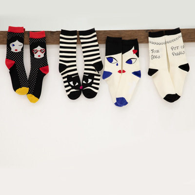 HENNY Rue SMALL BEARS 21 years Cotton Boomers Season New Dolls Series Of Dolls PILE WOMEN SOCKS 19171