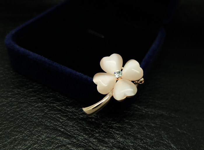 Broche en Zircon diamant - Ref 1172958 Image 6