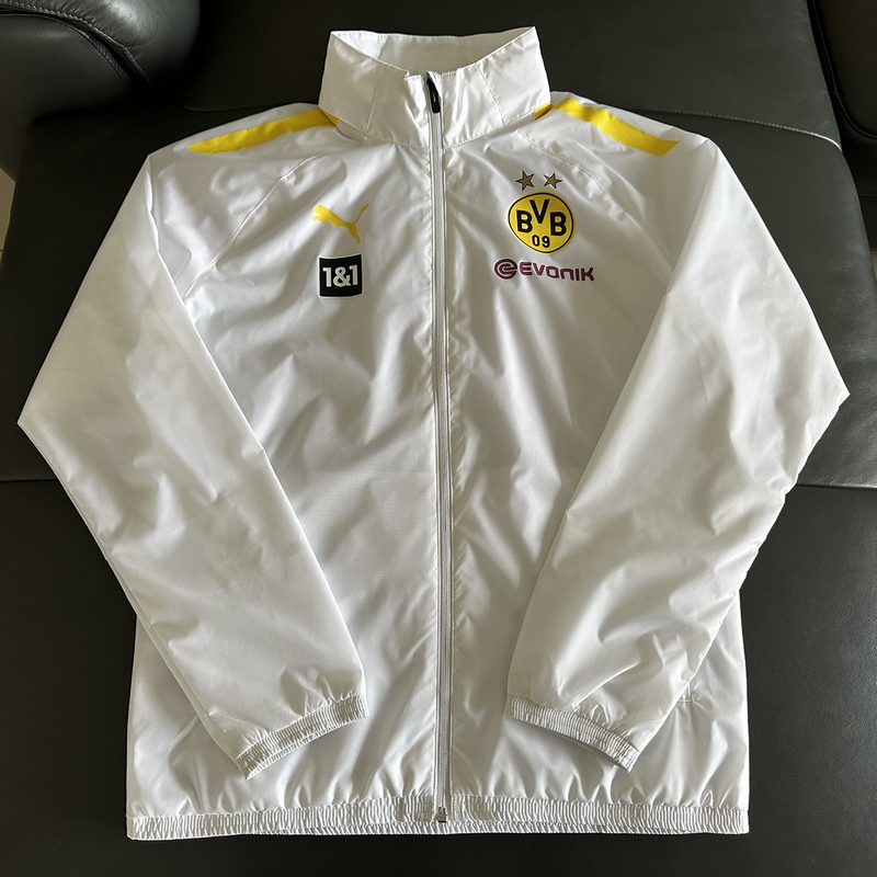 Puma Dortmund 21-22 Season Locker Room Player Version Training Raincoat with Hidden Hood