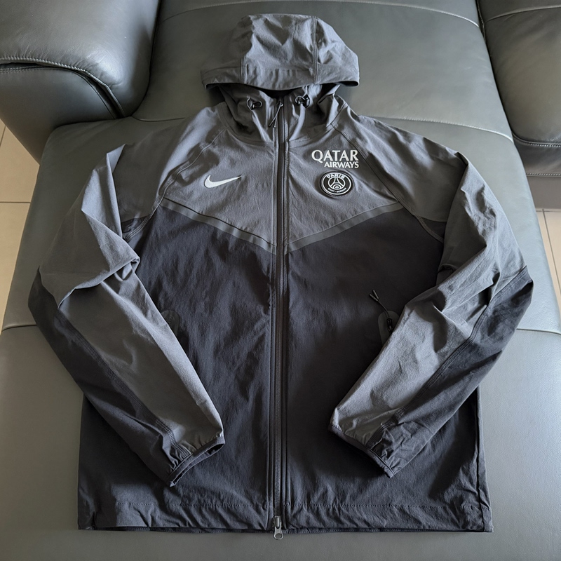 Nike Paris Saint-Germain 26-27 Season Player Version High-End Casual Jacket Windrunner