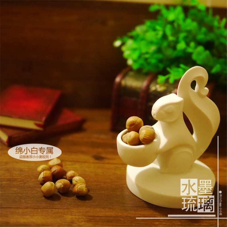 Delicious rations for snow squirrels wild small hazelnuts raw hazelnuts don't open your mouth teething squirrel's love food 100g