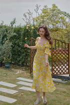 Dec Gals French vintage yellow broken flower bubble sleeve square collar long sleeve dress female 2021 new spring and summer