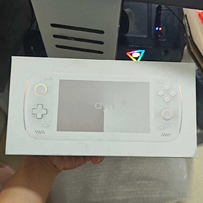 Negotiable Price【Brand New Bargain】Odin 2 16+512 Brand New Device, Gray Color, Only Unboxed, Never Used Negotiable Price【Brand New Bargain】Odin 2 16+512 Brand New Device, Gray Color, Only Unboxed, Never Used