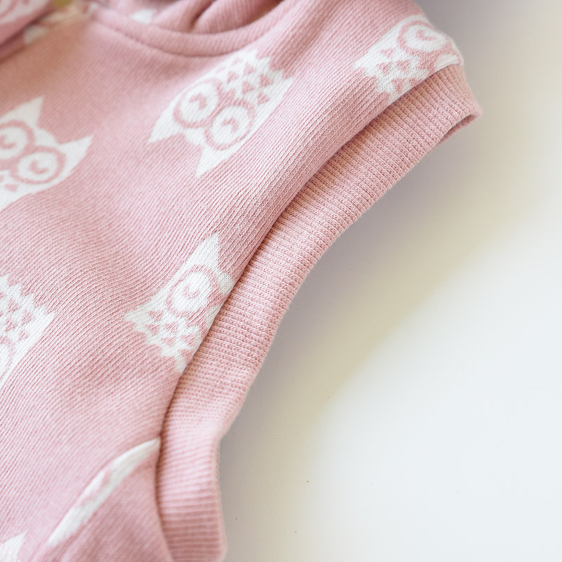 Áo len mềm mại cho trẻ em cashmere mũ trùm đầu cho bé trai và bé gái áo gile trẻ em