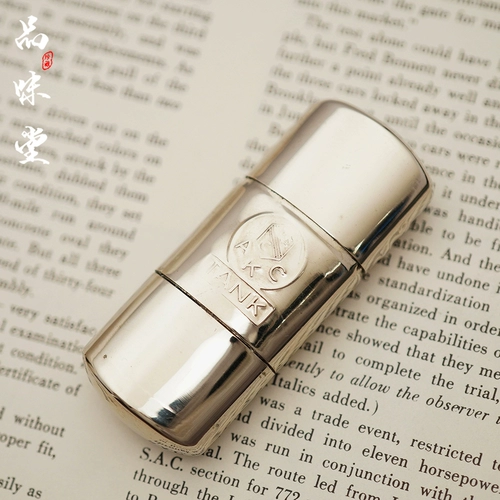 Танк, ветрозащитный чехол на керосине, антикварная зажигалка, Германия