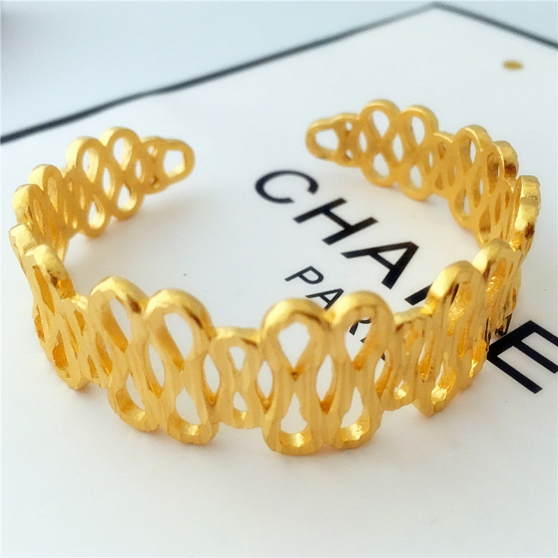 Phiên bản Hàn Quốc của vòng đeo tay nữ mạ đồng phủ sương mờ Màu sắc bền lâu 24K giả vàng cưới cưới vàng - Vòng đeo tay Cuff vòng cẩm thạch bọc vàng