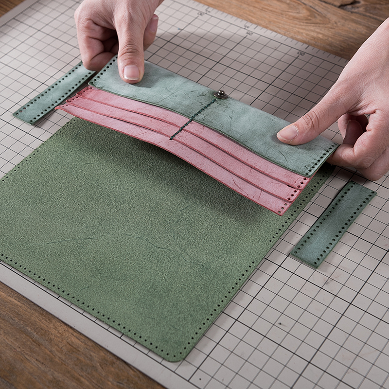 DIY Material Kit for Fog Wax Leather Wallet, Handmade Genuine Leather Wallet, Sew It Yourself for a More Thoughtful Touch, Supports Engraving