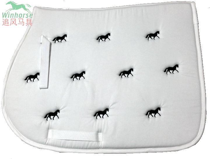 White saddle pad horse sweat pad harness equestrian supplies saddle pad equestrian competition saddle pad boutique saddle pad