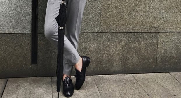 Mùa thu đông 2018 mẫu retro một nút thời trang giản dị phù hợp với áo ba lỗ nam rắn màu mỏng phù hợp với nhỏ quần dài nam