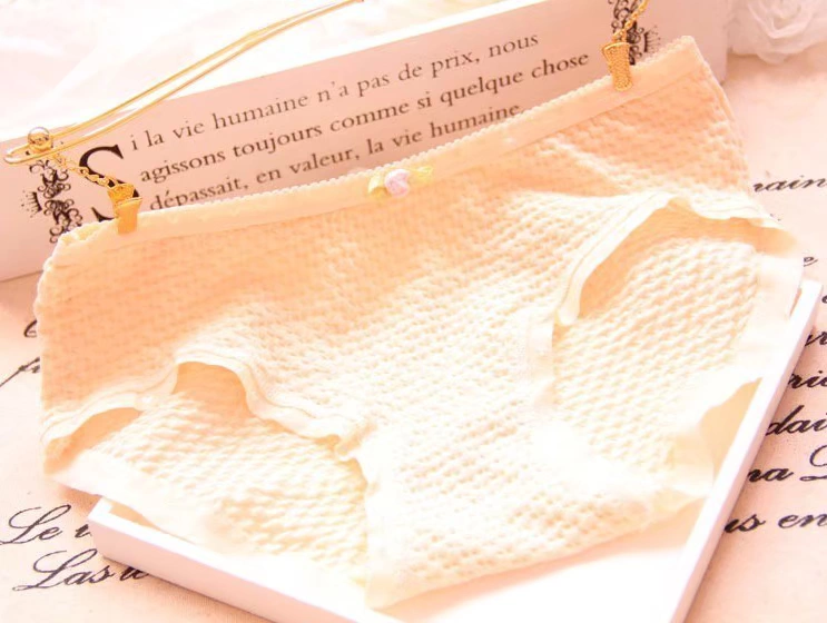 Ren kết hợp cotton mới của phụ nữ quần lót lụa băng cô gái năm phần dễ thương mỏng thanh niên hộp quà quần sip