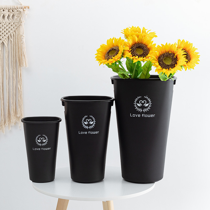 Wake Flowers Bucket Flowers Beekeeping Bouquet Plastic Casks Plastic Buckets Home large and small Number of floor glues Flower Barrel Flower Shop With Ingredients-Taobao