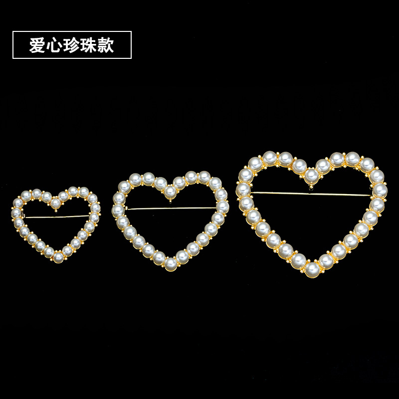 Size ngọc trai tròn trâm nữ cao cấp áo trâm đơn giản áo len cardigan tình yêu pin pin kim hoang dã Hàn Quốc - Trâm cài cài áo vest