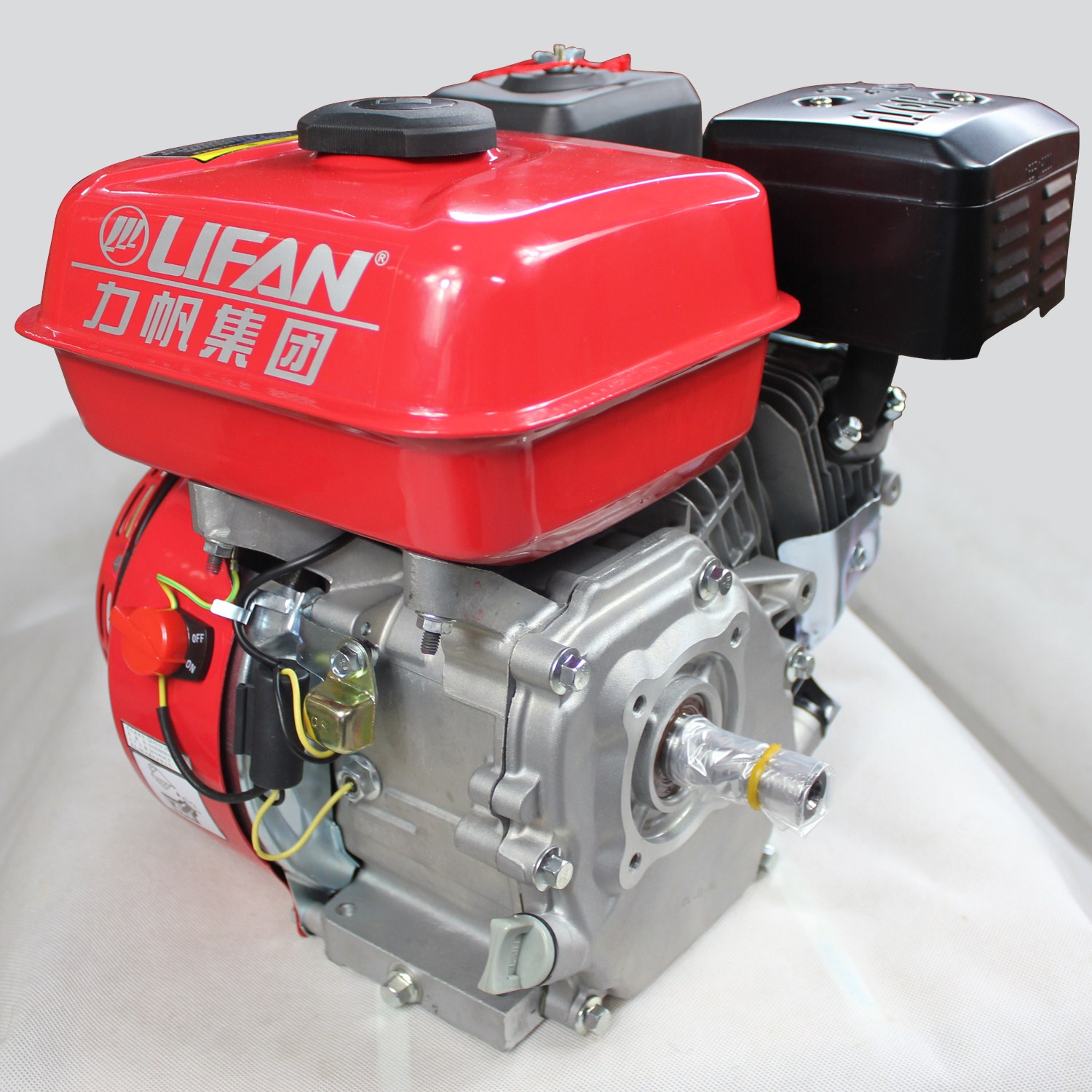 0k 7 л. 7 л c. Двигатель бензиновый loncin lc 170f-. Двигатель лифан 170f. Двигатель хопер 170 f.