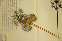 Retro court Qing Dynasty filigree inlaid headdress hairpin Hanfu jewelry costume headdress film and television drama Group Court