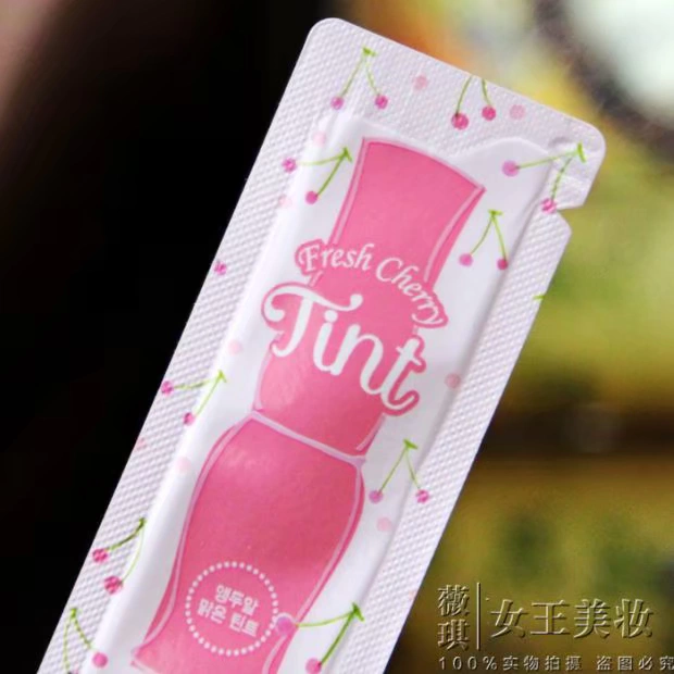 Mẫu son bóng màu anh đào của Hàn Quốc etude house lâu trôi trang điểm son môi chống dính cốc không thấm nước - Son bóng / Liquid Rouge