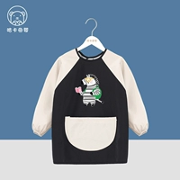 Маленькая зебра черная серая