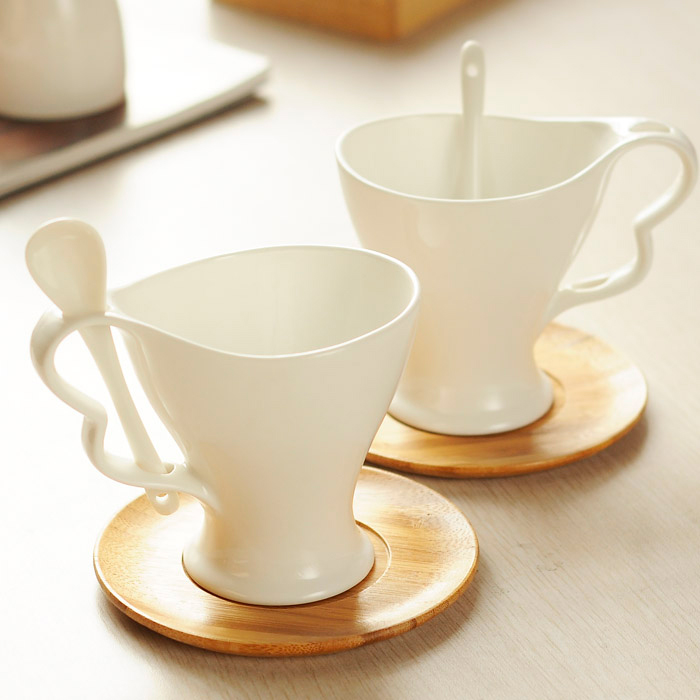 Send cups of creative cup suit European ceramic cup coffee cup suit milk coffee cup of milk tea cup