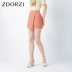 Zdorzi Zhuo Duo 2019 hè mới phiên bản Hàn Quốc của váy chống chói eo cao Một từ quần short mỏng không đều - Quần short