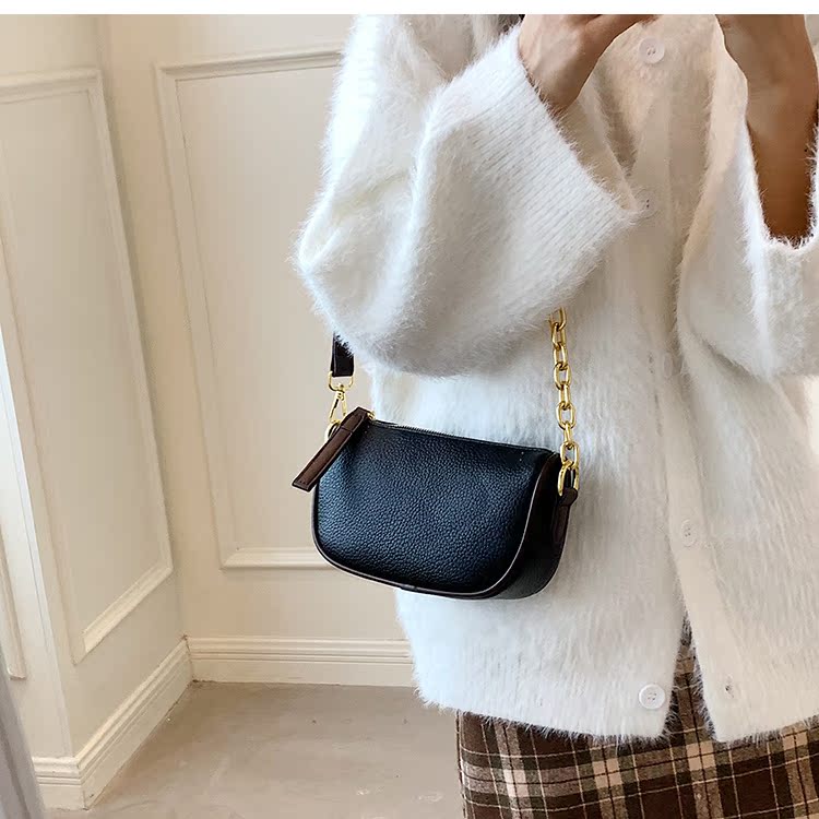 Retro Simple Contrast Color Messenger Small Square Bag Wholesale Nihaojewelry display picture 7