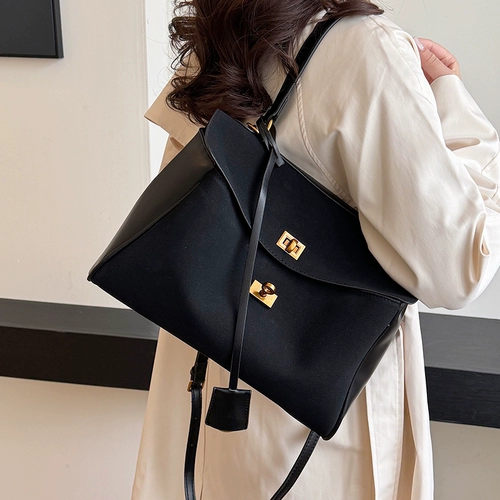 Демисезонная матовая сумка через плечо, портативная сумка на одно плечо