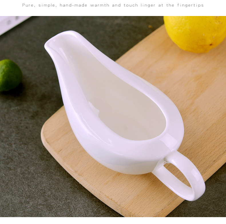Ceramic dou classic western food steak sauce, black pepper sauce salad sauce juice dou home restaurant sauce poured cup match plate