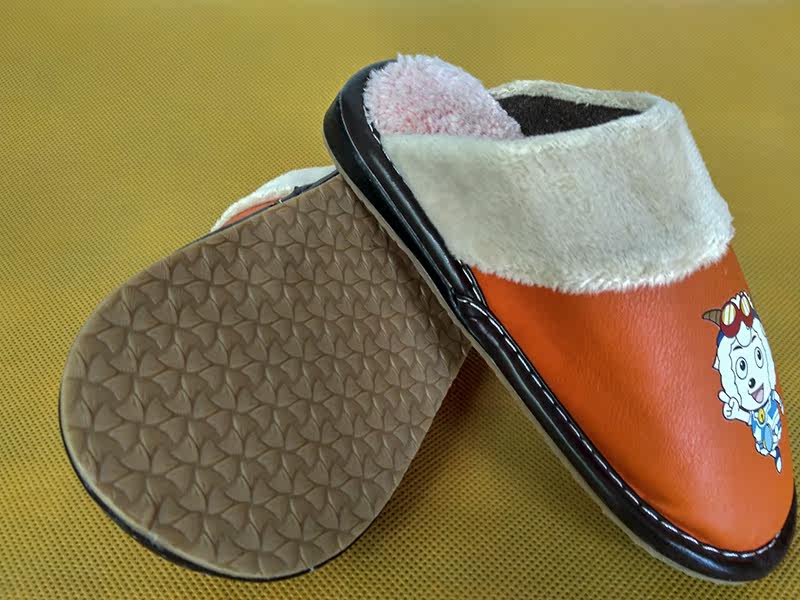 Pantoufles enfants en cuir synthétique pour hiver - semelle tendon - Ref 1026392 Image 13