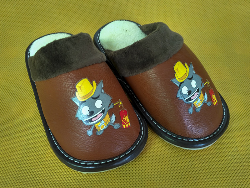 Pantoufles enfants en cuir synthétique pour hiver - semelle tendon - Ref 1026392 Image 9