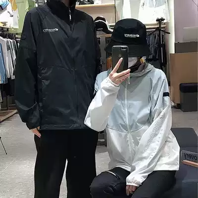 DISCOVERY Korea 21 Spring Men and Women Couple Hooded Lightweight Windproof Anti-UV Jacket Jacket