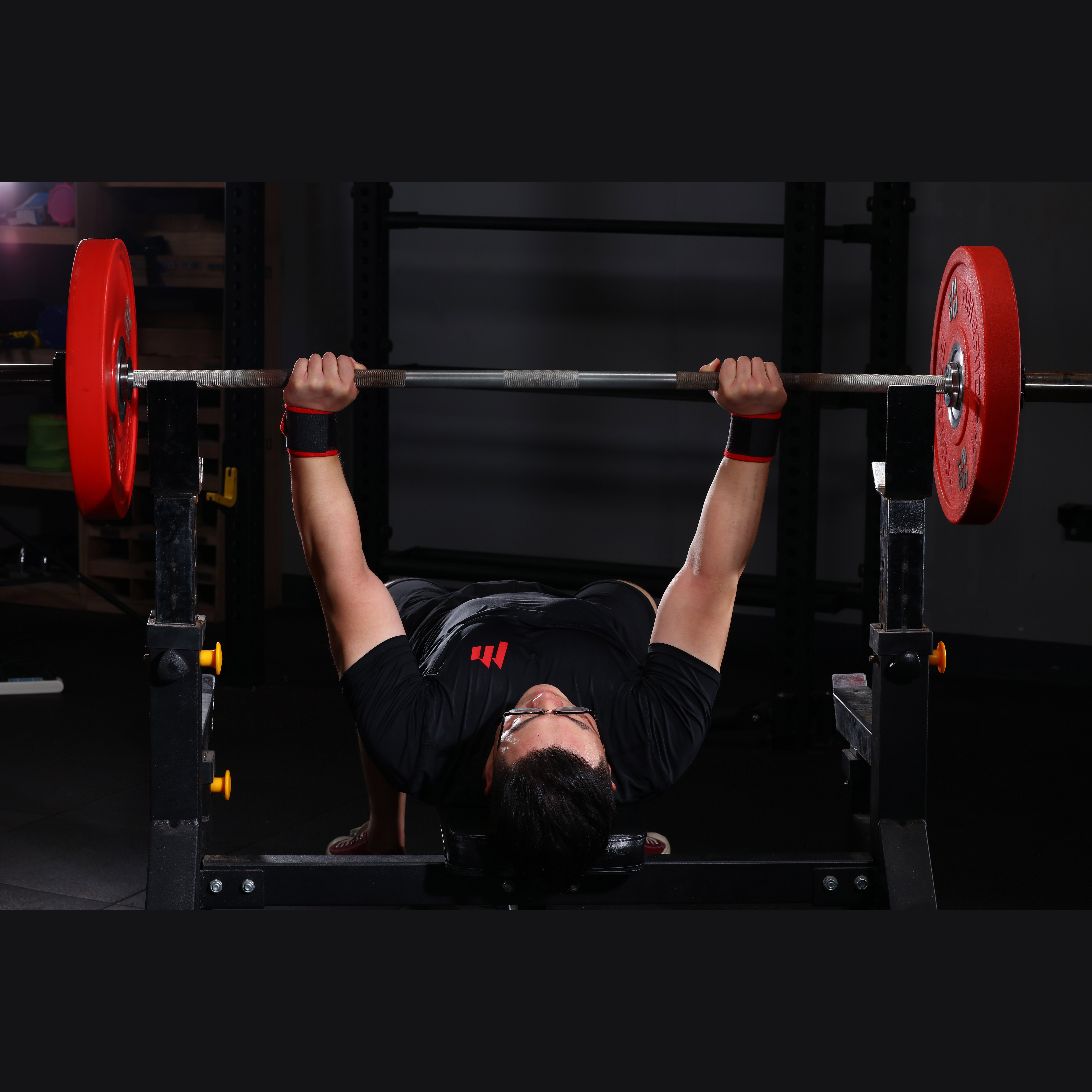 Monster Making Strength Lifting Fitness Wristband Male Bench Press