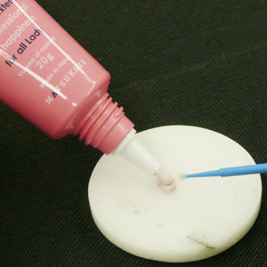 Japan Pine Wind Shackler Cream Remover Cream of the RoseFragrance Rose Fragrance Grafted Eyelash Low Thrill
