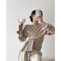  (8 25 00: 00 New and new products 95% off)Rice variegated black cross-strap knitted cardigan