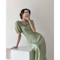  ICTS On the run Green Princess Avocado Green Fungus Side collar bubble sleeves Shimmer Tencel waist Dress