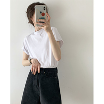 ICTS rush and summer black and white color into simple American retro fashionable stylish micro-standing small round neck Tee