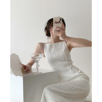  ICTS wishes to achieve what you expect Waterfall line texture Pearl metal buckle shoulder strap digging shoulder slim-fit dress