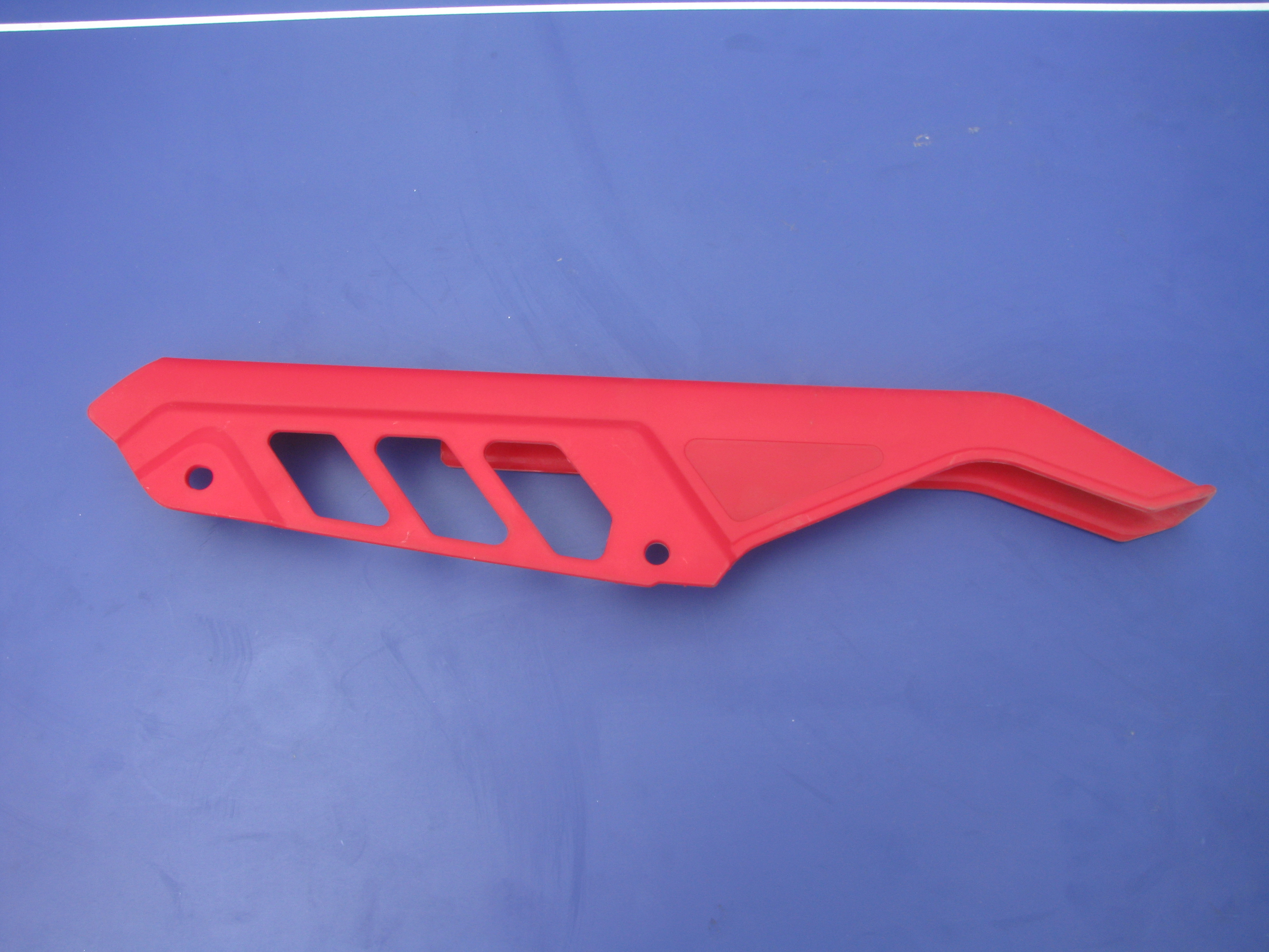 Light Cavalry Mastiff QM150GY-C QM200GY chain shield (red)