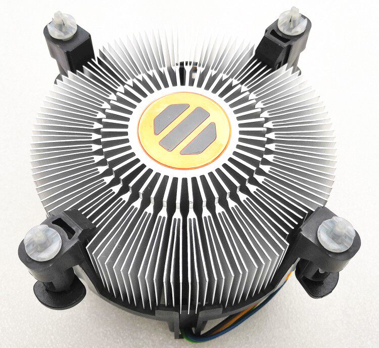 New Intel originally installed Nissan 1366 Fan LGA1366 pure copper core radiators 4-wire temperature-controlled solid copper column