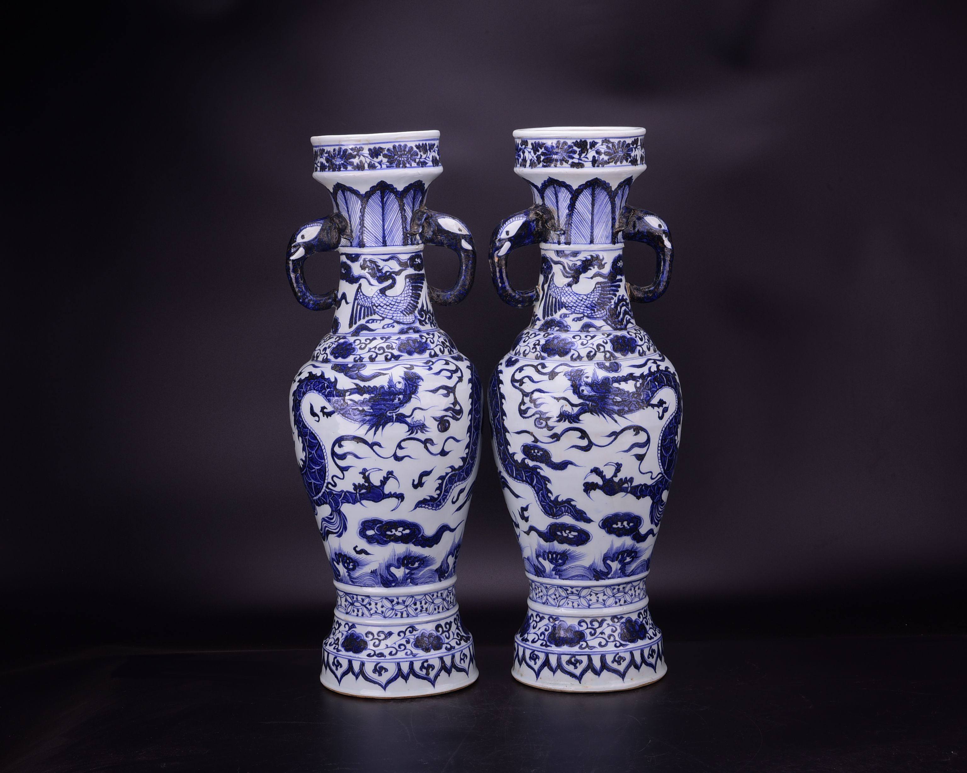 中国古玩 青花磁 元染 染付 雲龍紋 壺 花瓶 高約21cm 唐