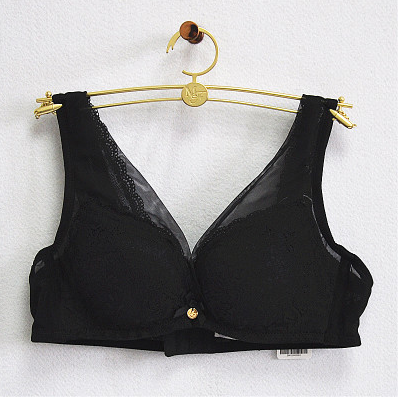 Manneffin 20811083 No steel ring bra Deep V Sexy Beauty back Thick Cup Adjusted Bra Women Underwear