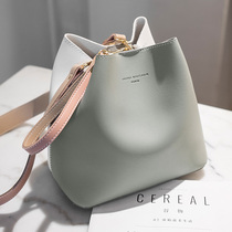 Contrast color bucket bag female 2021 new high-end niche designer one-shoulder messenger bag ins student all-match