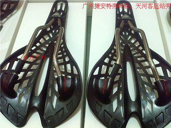 Selle de vélo Mountain Bike TIOGA - Ref 2346096 Image 5