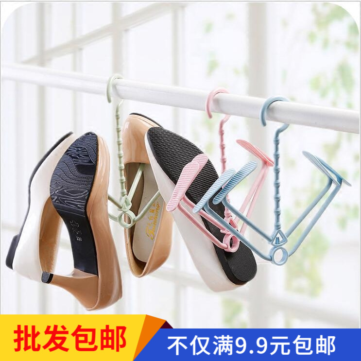 Balcony plastic windproof hook drying shoe rack drying shoe rack creative outdoor multi-functional small hanging shoe shoe storage rack