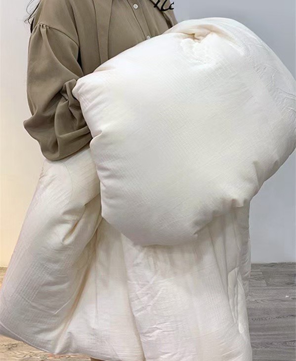 Out of Japan Soybean Cotton Pro-skin Soft Quilted Outside Net 1000 Home Warm Cotton Quilted by 8 catties 2 * 2 3 m