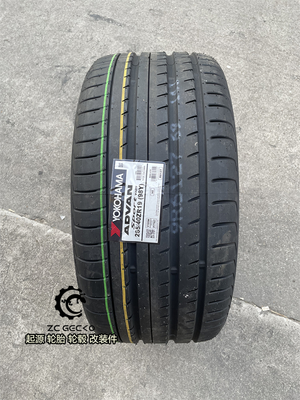 Yokohama Tires 235/40R19 92Y 265/40R19 98Y V105 N0 Porsche 718 Yokohama Tires 235/40R19 92Y 265/40R19 98Y V105 N0 Porsche 718