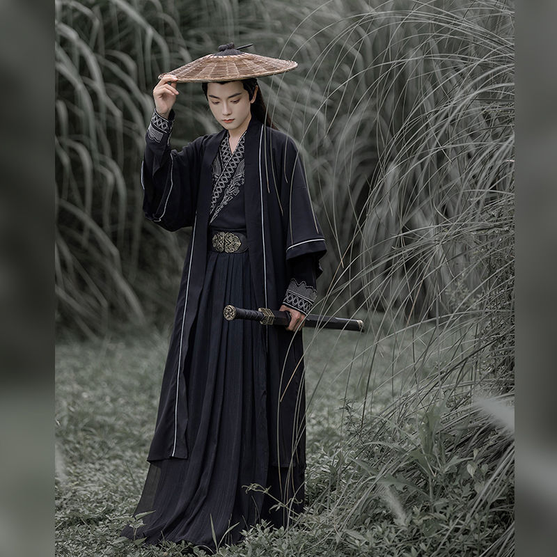 Song Dynasty-Style Hanfu for Men and Women, Couple's Daily Wear, Martial Arts Style with Han Elements, Ancient Style Suit, White Hanfu, Super Cool Embroidered Ancient Costume