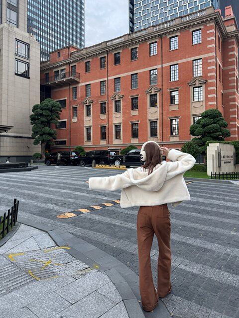 Mungsera's Original Mid-High Waist Slimming Wide-Leg Jeans with Double Waistband, Two Colors!