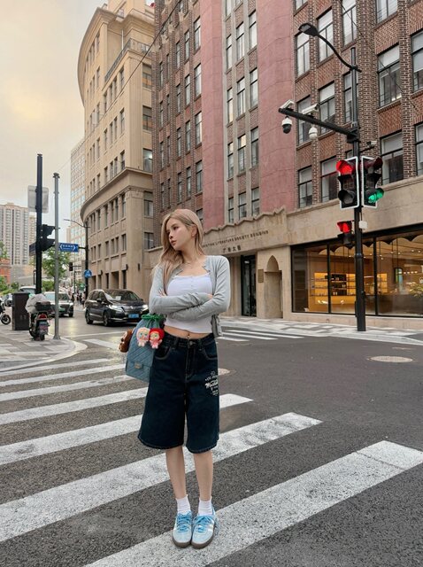 Mungsera Dreams Come True in Three Colors! Dream on Original Sun Protection Embroidered Long-Sleeved Cardigan Air-Conditioning Shirt