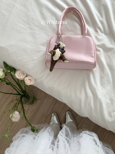 Фат Чен Уайлми Корейская версия нишевой темперамента Шелковая розовая балетная сумочка сумка весна и летняя женская сумка для новой моды