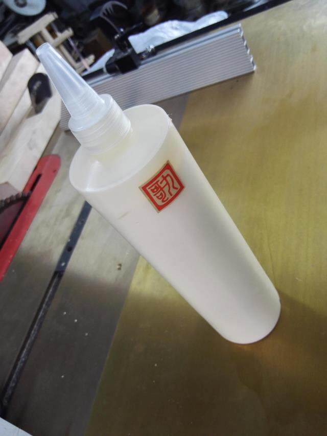 Jiuge wood tools yellow glue for assembling solid wood furniture 500g